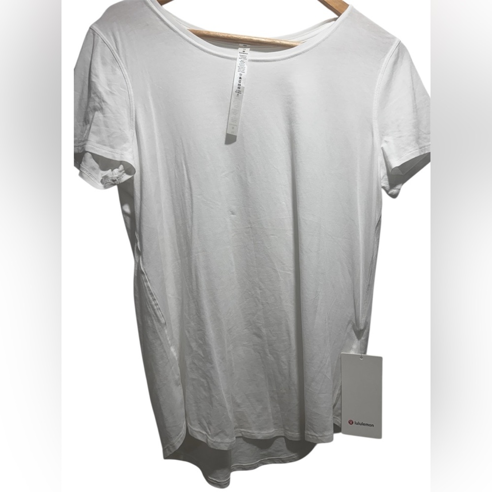 lululemon athletica White Short Sleeve Crew Tee